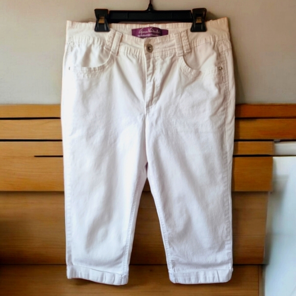 Gloria Vanderbilt White 98% Cotton Capris - Picture 1 of 8